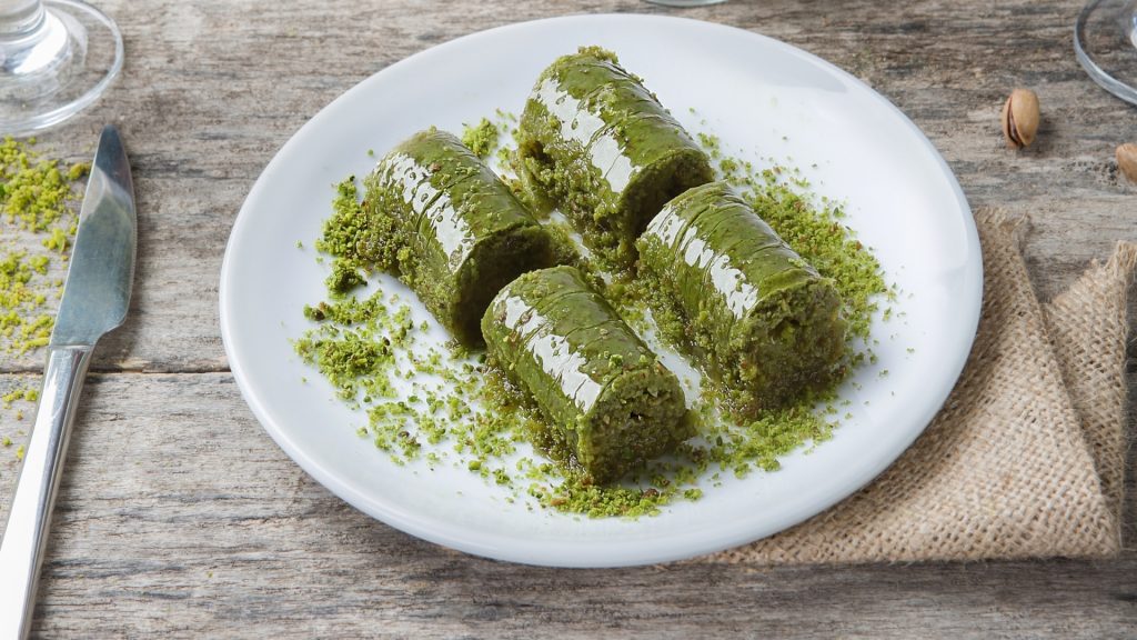 Fıstık Sarması